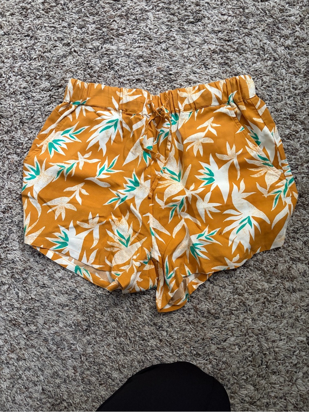 Mustard Tropical-Print Women's Athletic Shorts
